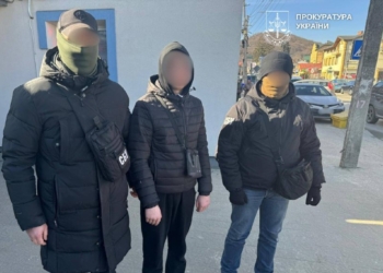 Диверсія на залізниці в Києві: двох підлітків засудили до 15 років