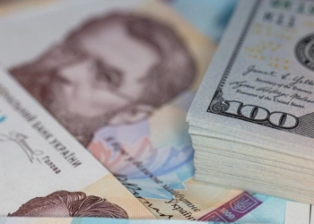 Курс валют в Україні: актуальні ціни на долар та євро