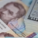 Курс валют в Україні: актуальні ціни на долар та євро