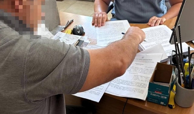 На Вінниччині директор кар'єру приховав 16 млн грн податків