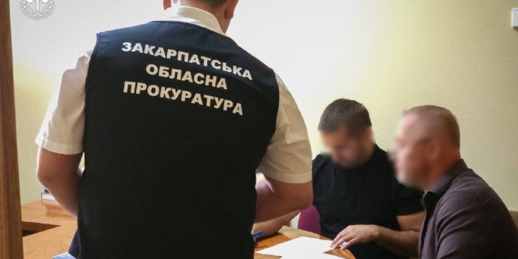 На Закарпатті депутати приховали статки на 8 млн грн