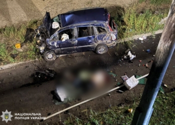 Смертельна ДТП на Південному мосту: загинув водій Opel