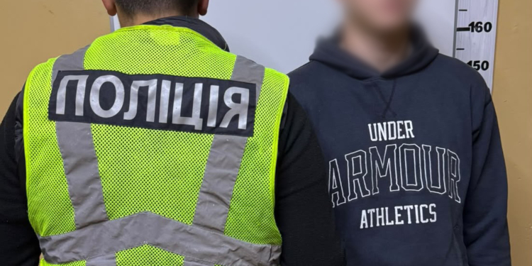 У Києві затримали наркодилера з великою партією товару
