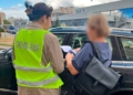 У Києві жінка незаконно збудувала салон краси біля квартири