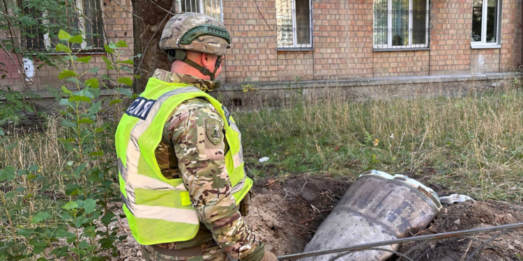 У Києві знешкодили бойові частини балістичних ракет