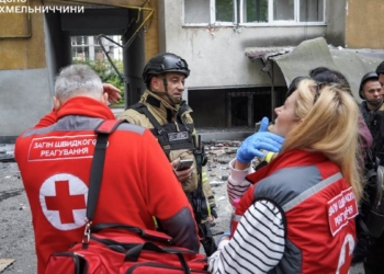 УЧХ допомагає постраждалим від атак у Житомирі та Хмельницькому