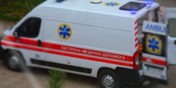 Удар по ТЦ у Миколаєві: кількість постраждалих зросла