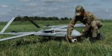 Україна отримала понад 300 розвідувальних дронів Penguin