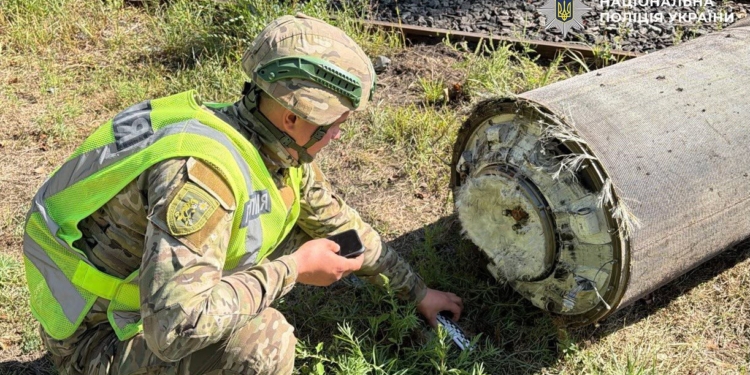 Уламки гіперзвукової ракети вилучили у Києві