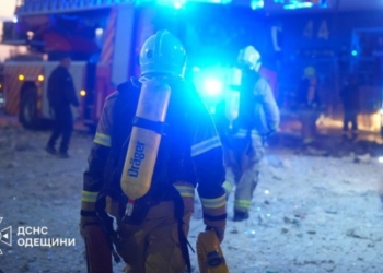 В Одесі під завалами будинку знайшли тіло загиблого
