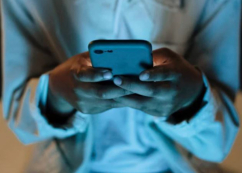 Як підліткам розпізнати шахраїв в інтернеті: поради МВС