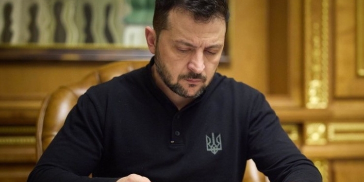 Зеленський ініціював звільнення генпрокурора Кравченка