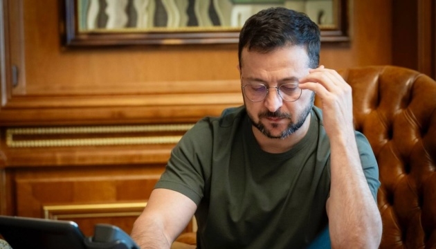 Зеленський зупинив дію Договору про звичайні ЗС у Європі