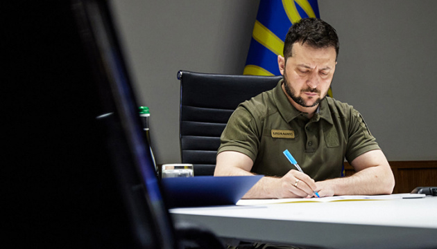 Зеленський звільнив високопосадовця СБУ Олега Храмова