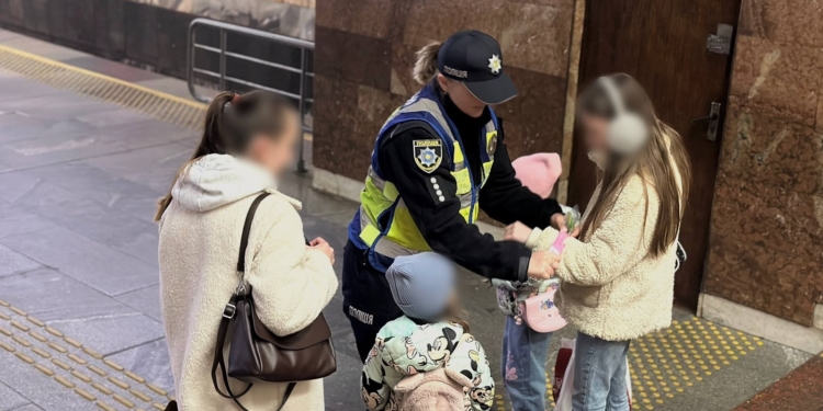 Безпечні осінні канікули у столичному метро
