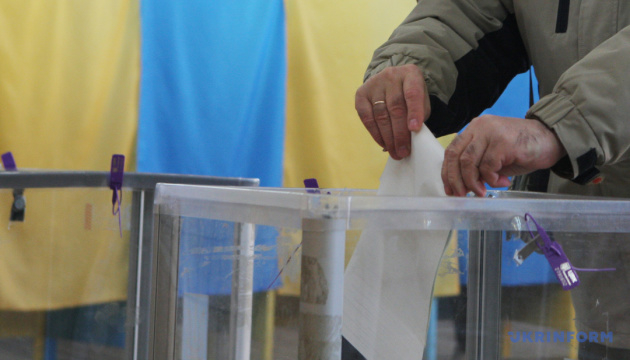 Більшість українців проти виборів під час війни