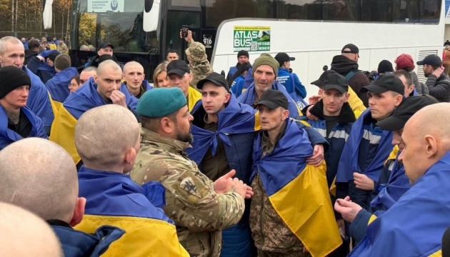 Додому повернувся захисник із Буковини після 4 років полону