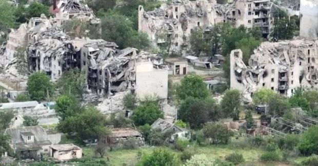 Гуманітарна катастрофа в Олешках: місто на межі вимирання