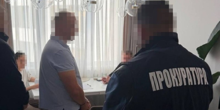 На Львівщині викрили схему продажу посвідчень трактористів