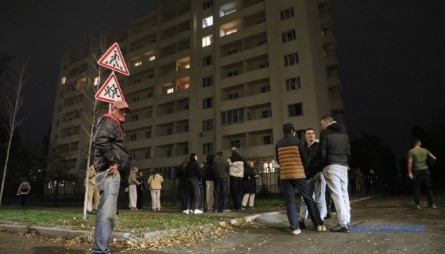 Наслідки атаки РФ на Київ: 15 поранених та один загиблий