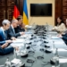 Порошенко зустрівся з Фрідріхом Мерцем у Києві
