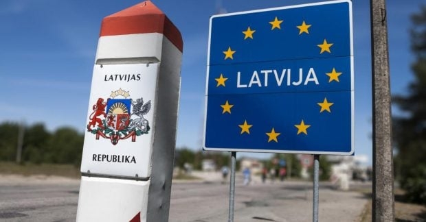 Провокація на кордоні Латвії та Білорусі: озброєні люди