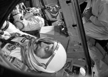 Скандальний бутерброд у космосі: як астронавти NASA розлютили Конгрес