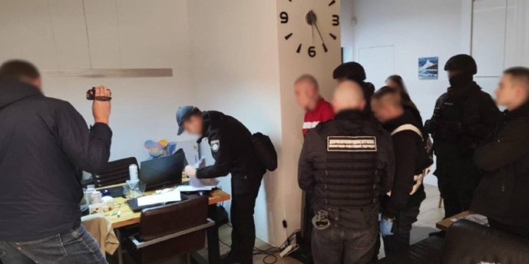 У Києві та Запоріжжі викрили наркобізнес у кав’ярнях