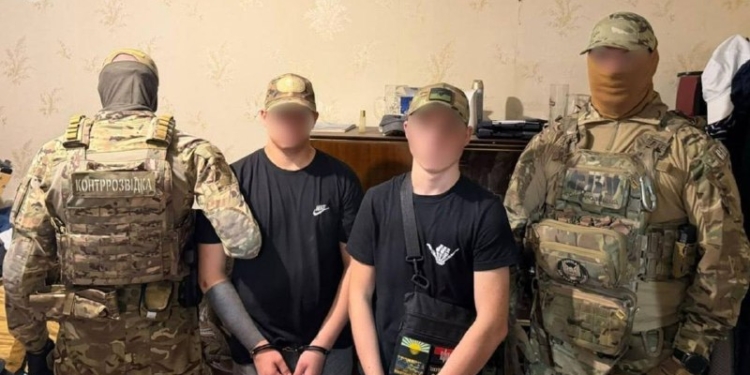 У Запоріжжі затримали агентів ФСБ, що полювали на військових