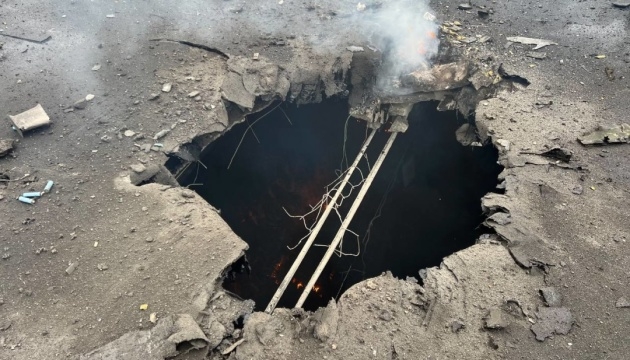 Уламок ворожого дрона пошкодив будівлю під Львовом